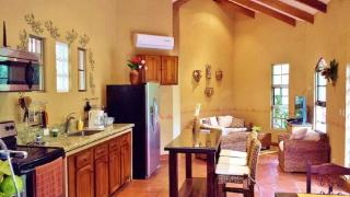 Unique Architecture, 3 Pools and Wi-Fi - Orotina - 9