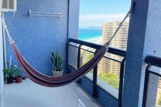 Na orla da praia da Barra da Tijuca, Rio de Janeiro - 7