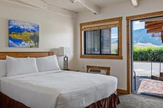 Elk Refuge Inn - Jackson - 9