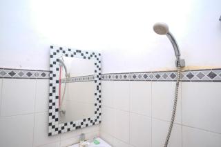 RedDoorz at Paris Ocean - Yogyakarta - 8