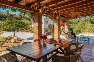 Villa con piscina cerca de la playa - Estepona - 2
