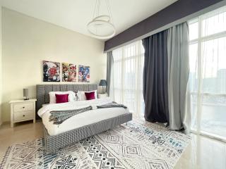 Super Spacious Studio in the Heart of Business - Very Rare - Dubai - 2