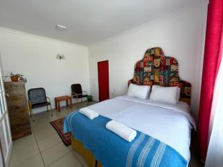 Duet Hostel & Hotel - Karakol - 2