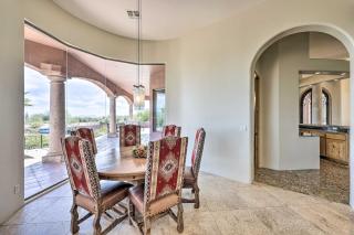 Mtn-View Gem with Pool, BBQ and Fire Pit in Scottsdale - Scottsdale - 3