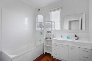 Amazing Home By Beach - Fully Aircon-ed - Wifi - Auckland - 7