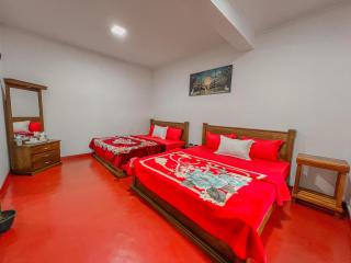 Royal Guest Hotel Inn - 1
