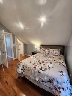 Newly updated 3 bedrooms luxury house - Worcester - 1