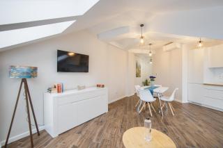 Skylight Loft near City Center - Oradea - 2