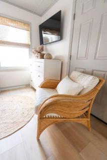 Right at beach_4BR 2King Beds_Outdoor Shower_BBQ - Surf City - 7