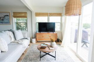 Right at beach_4BR 2King Beds_Outdoor Shower_BBQ - Surf City - 6