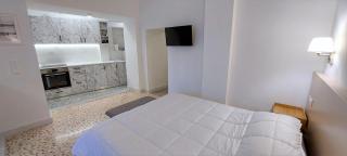 Athens Plaka Family Suites - Atene - 3