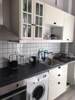 Aphrodite Suites - Kinion - 9