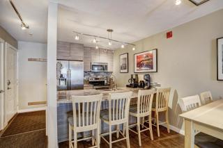Grandview Condo's C8 - 2
