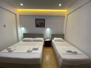 Eraldo Brahimi Apartaments - 2