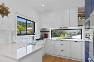 Casino Views - Apollo Bay - 4