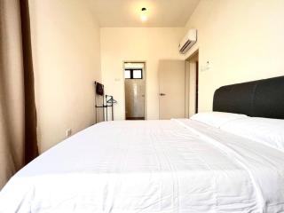 Ins Suite @ The Quartz Residence-Infinity Pool - 9