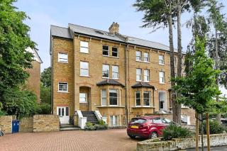 Ealing Broadway - Lovely 2-bedroom flat with offstreet parking - Ealing - 9