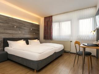Hotel & Wirtshaus Hansen - 6