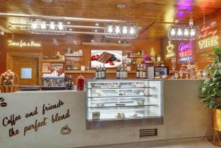 Hotel Meerz - Srinagar - 6