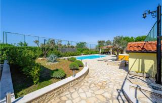 3 Bedroom Amazing Home In Smoljanci - Smoljanci - 3