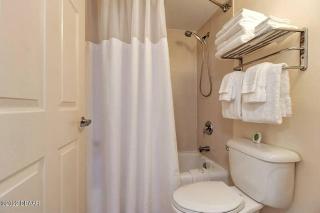 Sleeps 4: Family-Friendly Beach Condo and Resort - Daytona Beach - 5