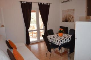 Apartments Mali Dvori - Srima - 3