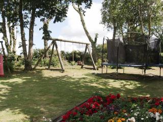 The Orchard - Uk13182 - 4