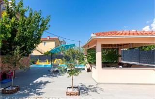 Apartment Raduniceva Vi - Kaštela (Castelli) - 4