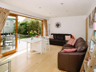 Candles Cottage - Cubert - 4