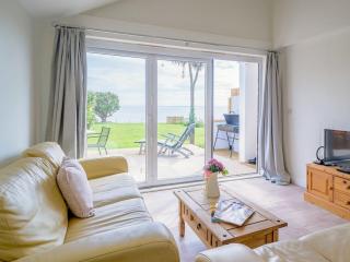 By The Beach- Uk31201 - 7