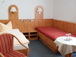 Hotel Garni Melchendorf - Erfurt - 2