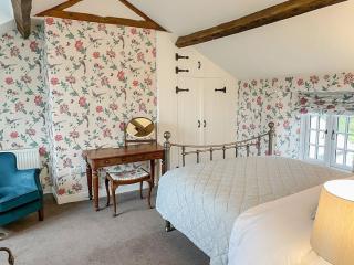 Sandfold Farm - 9
