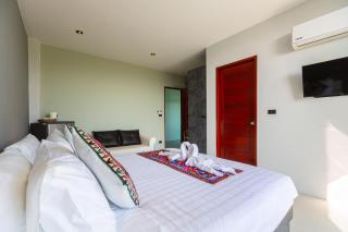 Rossarin Sea View Patong - Patong - 4