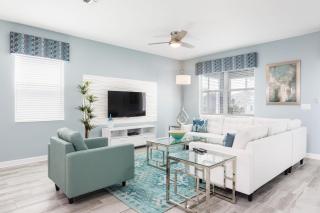 Champions Gate Resort, Game Room, Theater, Miles From Disney! - Davenport - 7