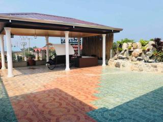 Luzville Residences - C8 - 8