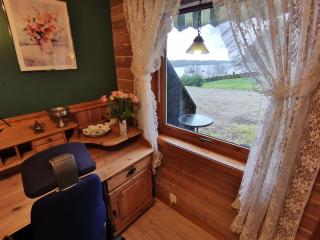 Small Basement Apartment Private Entrance Nice View - Fitjar - 7