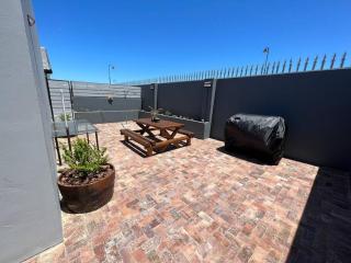 Cottage on Bogey - Langebaan - 3