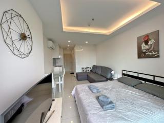 One Tower Pattaya Studio SeaView 13 - 4