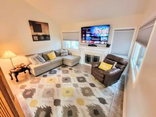 Nice 2 BDR 2 BATH near Airport with fast WiFi and Parking - Herndon - 9
