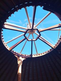 Les Yourtes d'Hôtes - 9