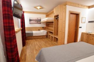 Hotel Des Alpes - 2