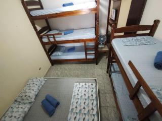 Casa com Piscina a 100 metros da Praia - Praia Grande - 3