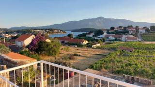 The White House Lumbarda - 5