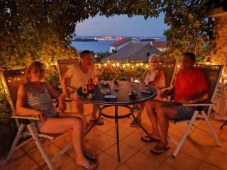 Charming dalmatian apartment with panoramic view - Tkon - 7