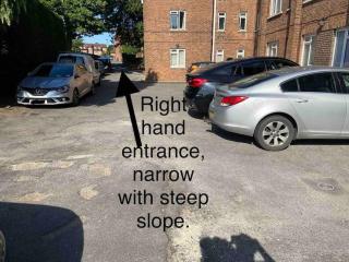 Stylish & Modern Central Studio Apartment Free parking - 2