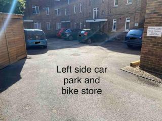 Stylish & Modern Central Studio Apartment Free parking - 3