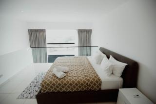 One Bed Duplex - Embassy Gardens - 3