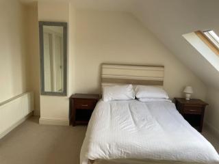 Modern 5 bedroom house in Spanish Point Clare - 8