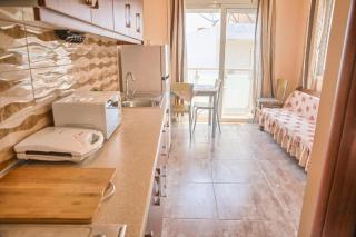 Despinas Seafront Apartments,Haraki - 4