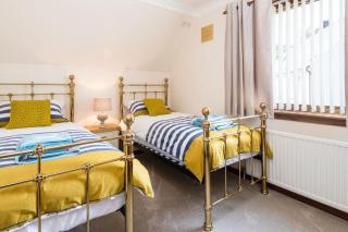 No27 Willowbank - 6